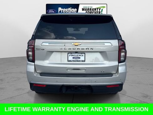 Used 2021 Chevrolet Suburban LT w/ LT Signature Package RWD image 5