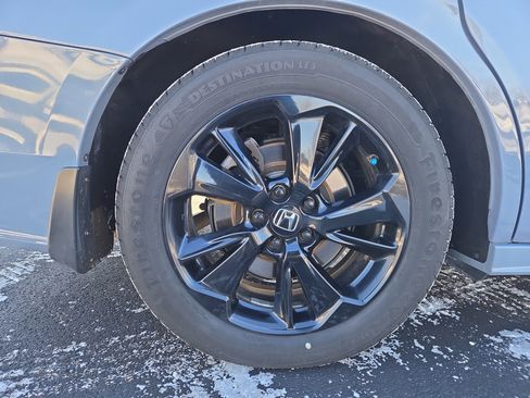 Used 2023 Honda Odyssey Sport image 11