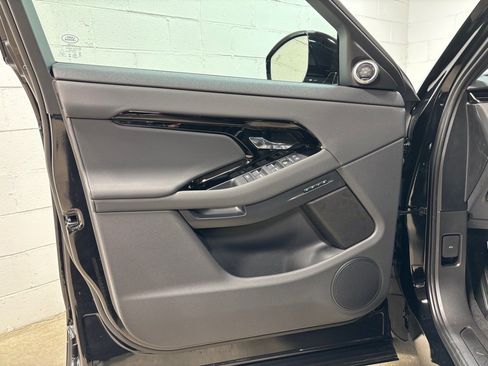New 2026 Land Rover Range Rover Evoque S image 23