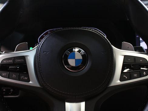 Used 2021 BMW X5 xDrive40i w/ M Sport Package AWD/4WD image 62