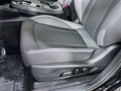 New 2026 Subaru Crosstrek 2.5i Premium AWD/4WD image 18