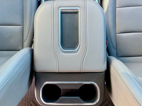 Used 2022 Chevrolet Silverado 1500 LTZ w/ LTZ Premium Package image 39