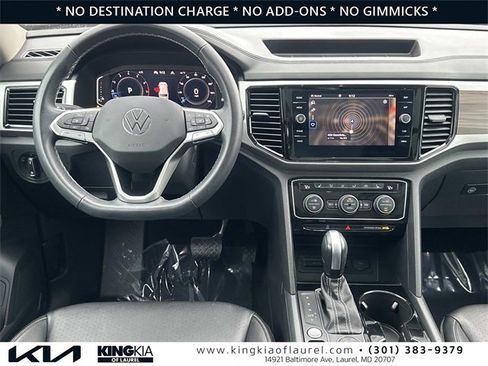 Used 2023 Volkswagen Atlas SEL image 2