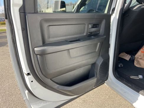 Used 2023 RAM 3500 Tradesman image 29