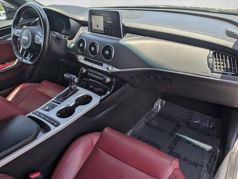 Used 2018 Kia Stinger GT1 RWD image 23