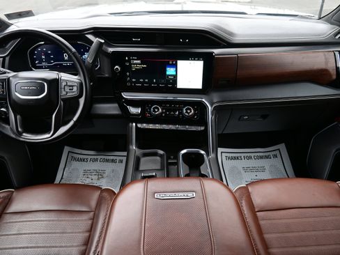 Used 2025 GMC Sierra 2500 Denali Ultimate image 19