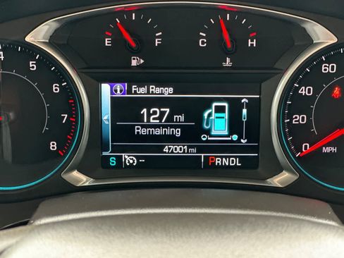 Used 2017 Chevrolet Malibu Premier w/ Premier Sun and Wheel Package FWD image 25