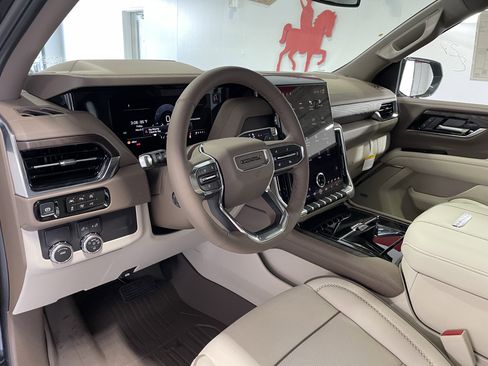 New 2026 GMC Yukon XL Denali image 18