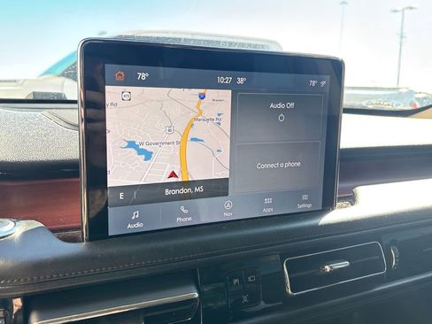 Used 2020 Lincoln Aviator Reserve w/ Elements Package Plus image 11