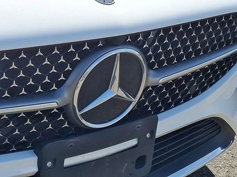 Used 2025 Mercedes-Benz CLA 250 4MATIC image 9