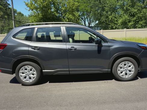 Certified 2023 Subaru Forester AWD/4WD image 9