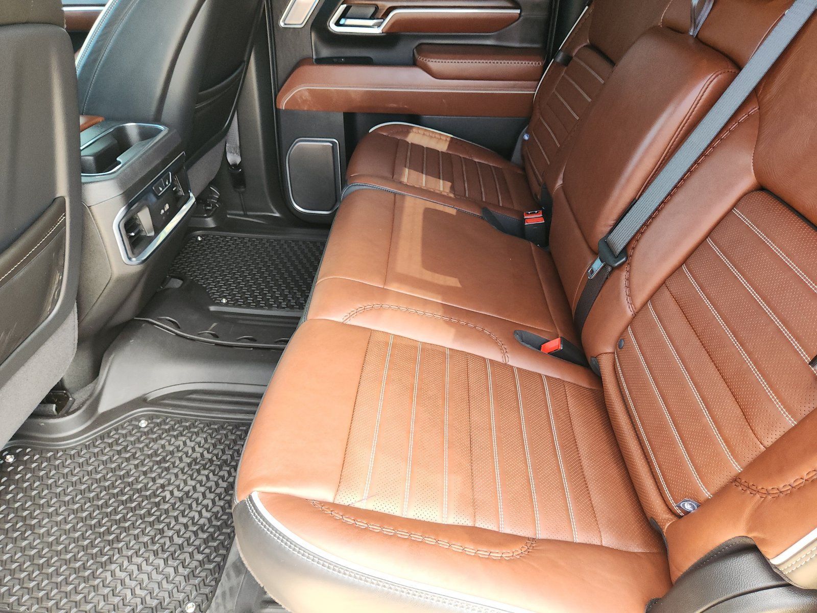 Used 2025 GMC Sierra 2500 Denali Ultimate AWD/4WD image 33