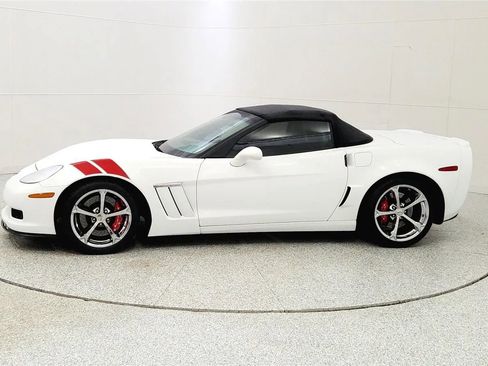 Used 2012 Chevrolet Corvette Grand Sport w/ 3LT Preferred Equipment Group image 4