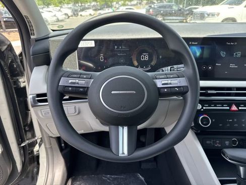 New 2026 Hyundai Tucson SEL FWD image 24