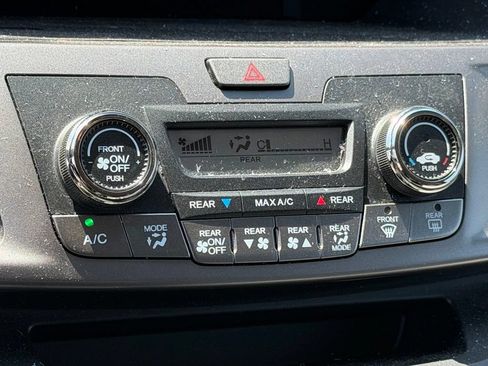 Used 2016 Honda Odyssey LX image 26