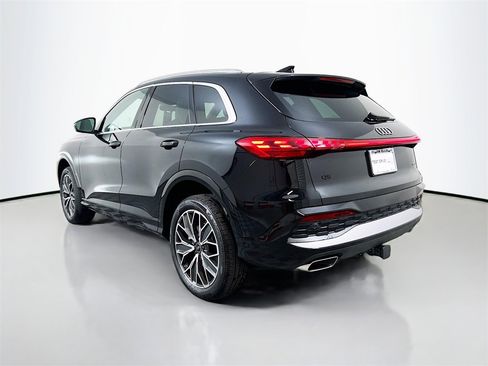 New 2025 Audi Q5 Premium Plus image 5