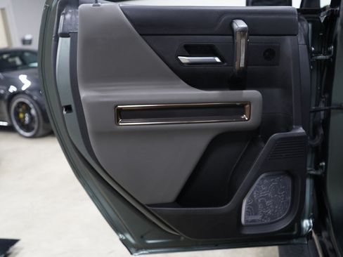 Used 2024 GMC Hummer EV 3X AWD/4WD image 24