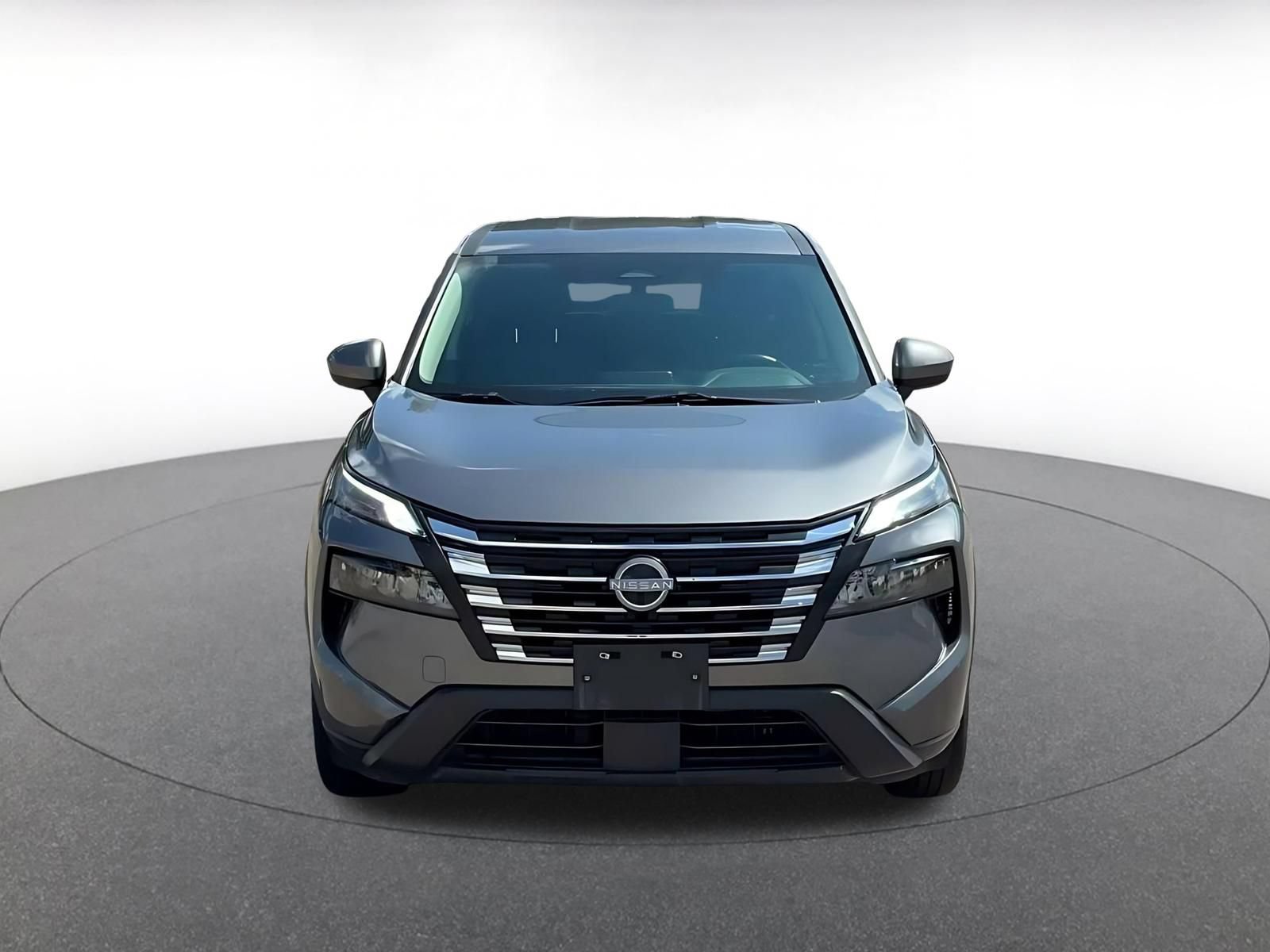 Used 2025 Nissan Rogue SV FWD image 4