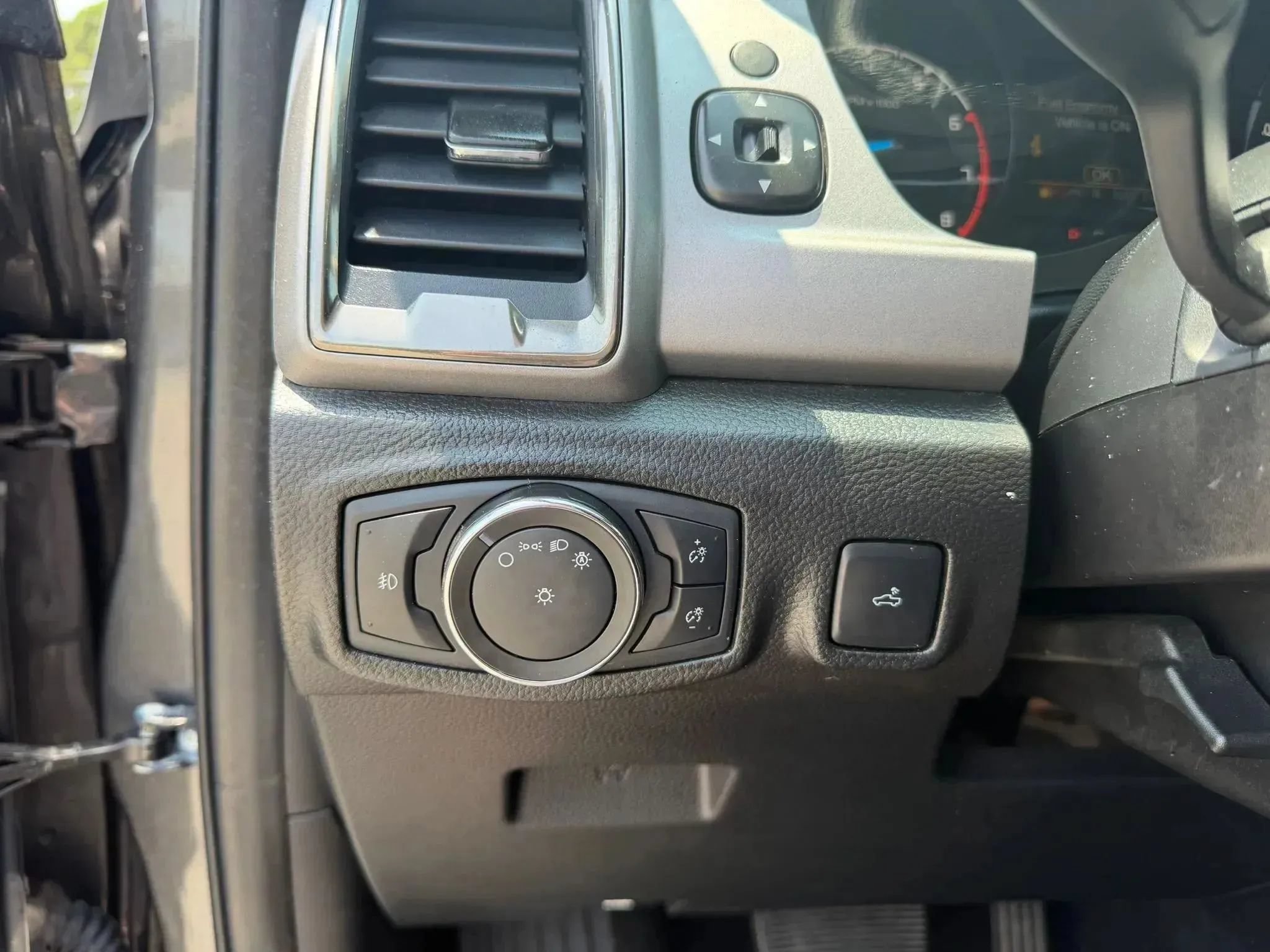 Used 2020 Ford Ranger XLT w/ FX2 Package RWD image 14