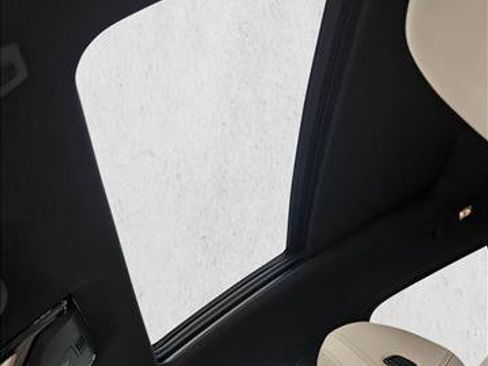 Used 2023 BMW X4 M40i image 16