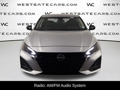 Used 2024 Nissan Altima 2.5 S FWD image 2