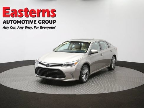 Used 2017 Toyota Avalon Limited w/ All Weather Liner Package FWD image 56