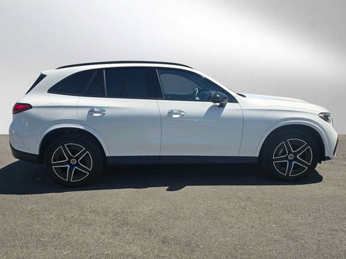 Certified 2026 Mercedes-Benz GLC 300 4MATIC image 2