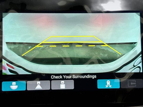 Used 2025 Honda Passport TrailSport image 10