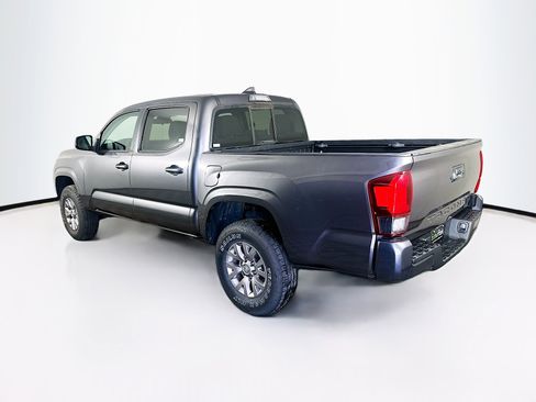 Used 2019 Toyota Tacoma SR RWD image 5