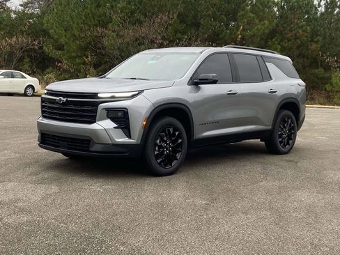 New 2026 Chevrolet Traverse LT w/ Midnight/Sport Edition image 1