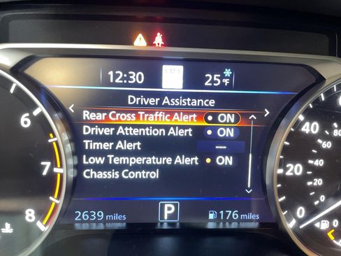 Used 2023 Nissan Altima 2.5 SL FWD image 14