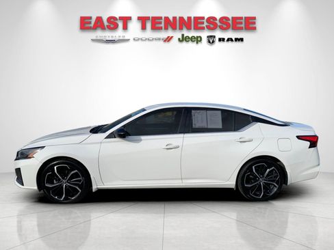 Used 2024 Nissan Altima 2.5 SR image 6