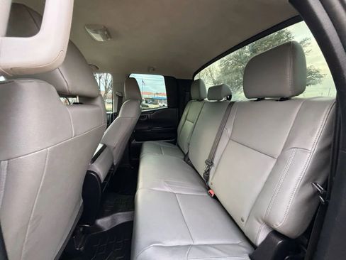 Used 2018 Toyota Tundra SR RWD image 22