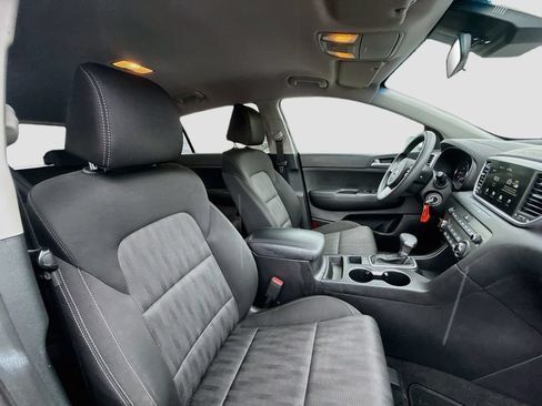 Used 2020 Kia Sportage LX FWD image 33