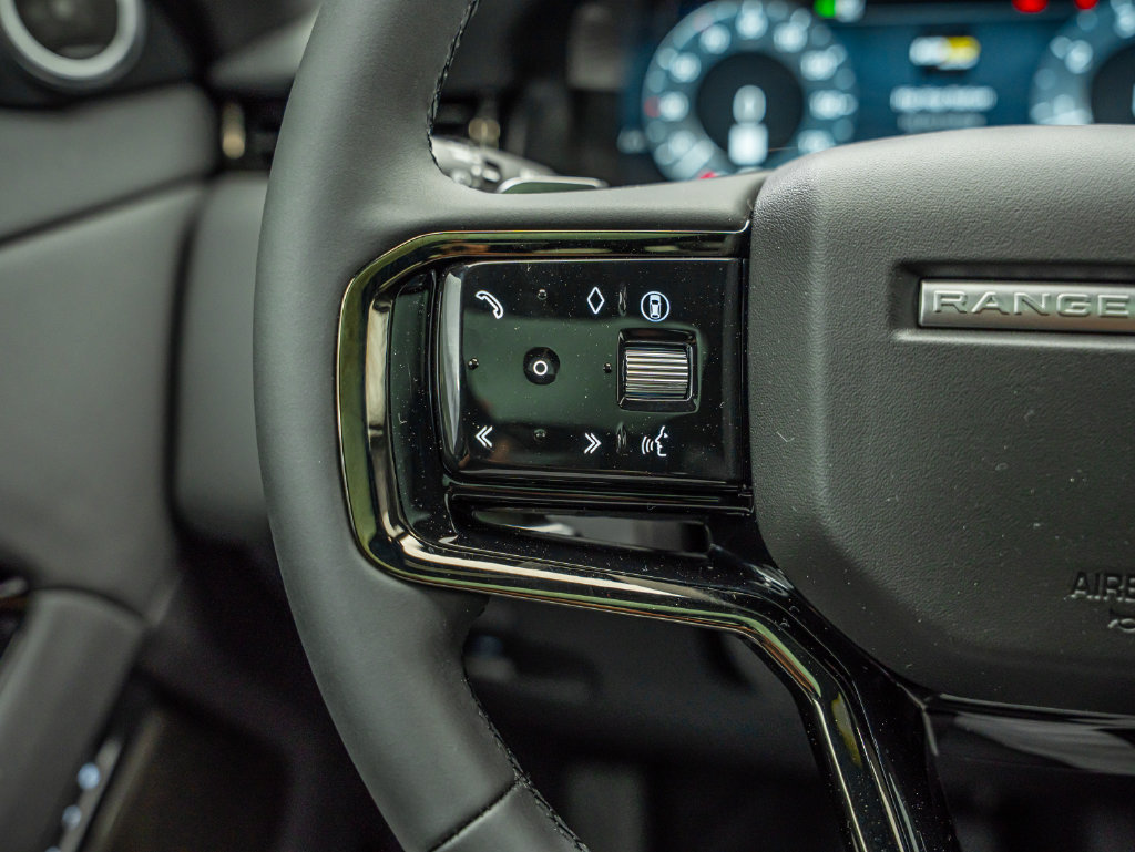 New 2026 Land Rover Range Rover Evoque S AWD/4WD image 19