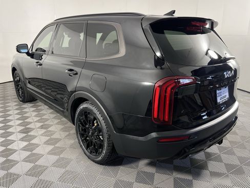 Used 2022 Kia Telluride SX w/ SX Prestige Package image 5