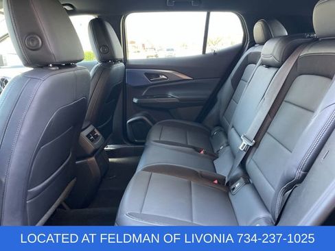 Certified 2024 Chevrolet Equinox EV LT FWD image 23