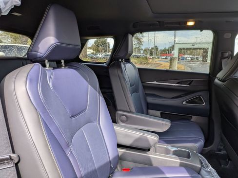 New 2026 INFINITI QX60 Sport image 34