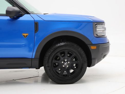 Used 2025 Ford Bronco Sport Badlands AWD/4WD image 4