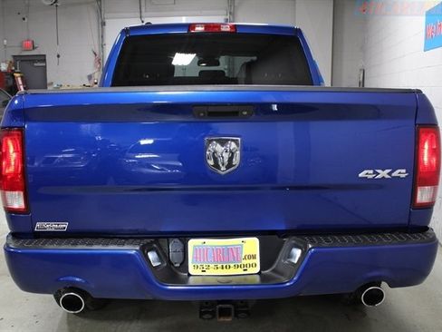 Used 2016 RAM 1500 Express image 31