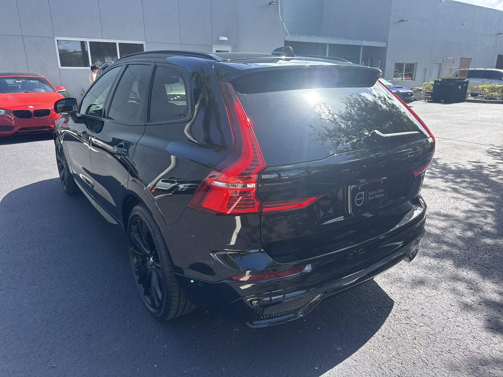 Used 2024 Volvo XC60 T8 Ultimate AWD/4WD image 5