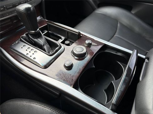 Used 2013 INFINITI M37 w/ Premium Pkg RWD image 10