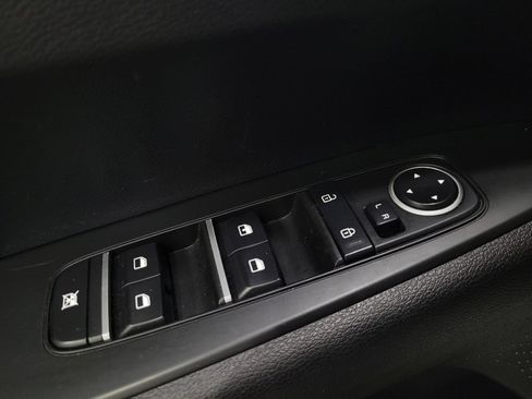 Used 2022 Kia Forte LXS FWD image 27