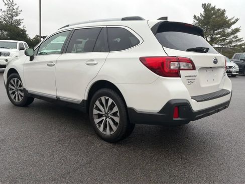 Used 2019 Subaru Outback 3.6R Touring w/ Popular Package #3A image 6