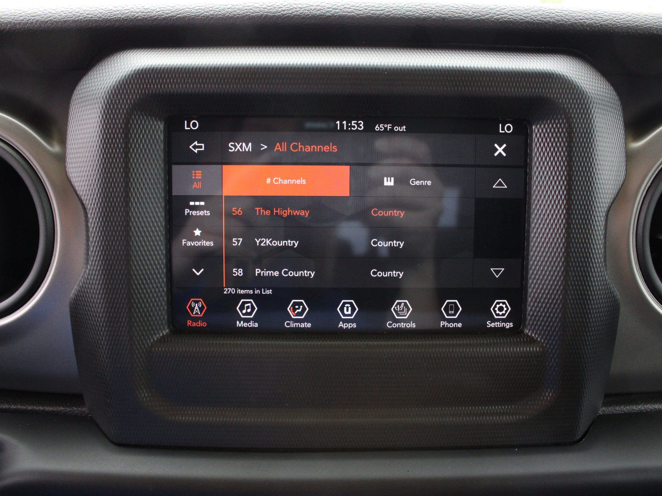 Used 2023 Jeep Gladiator Sport AWD/4WD image 22