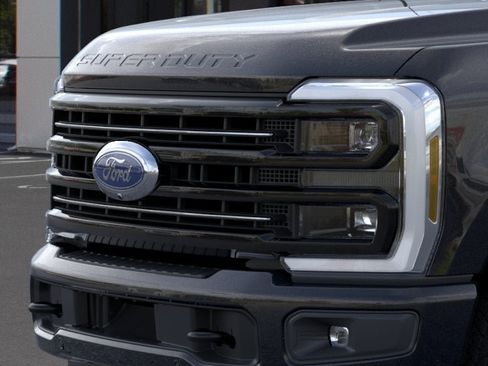 New 2026 Ford F250 Platinum AWD/4WD image 17