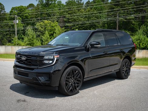 New 2026 Ford Expedition Platinum w/ Stealth Performance Package AWD/4WD image 10