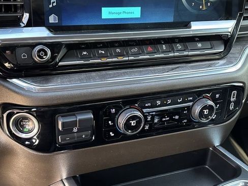 Used 2023 Chevrolet Silverado 1500 LTZ image 31