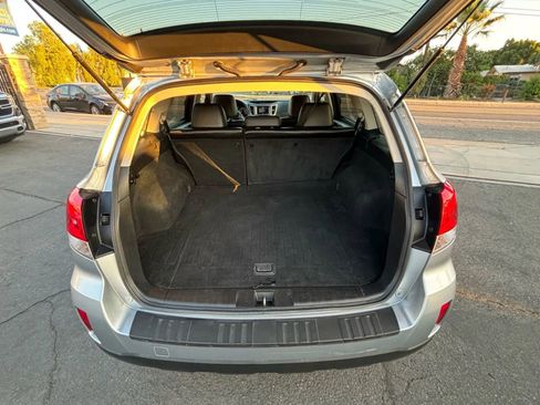 Used 2013 Subaru Outback 2.5i Limited w/ Popular Pkg 3 image 14