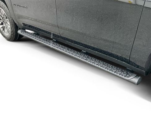 New 2026 Chevrolet Suburban Z71 w/ Comfort Package image 18